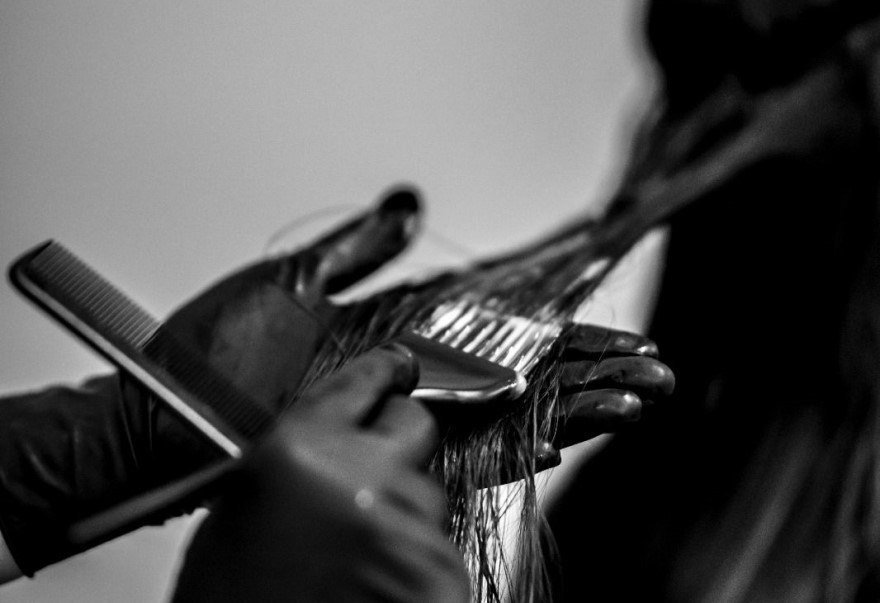 Zen Estilismo - Coloración con Barros